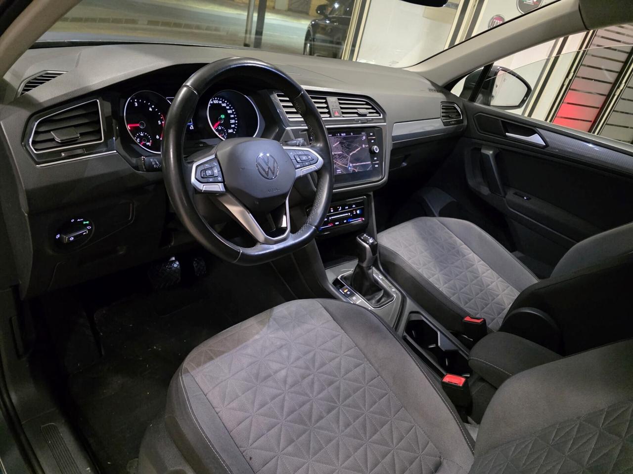 Volkswagen Tiguan 2.0 TDI 150 CV GARANZIA 3 ANNI