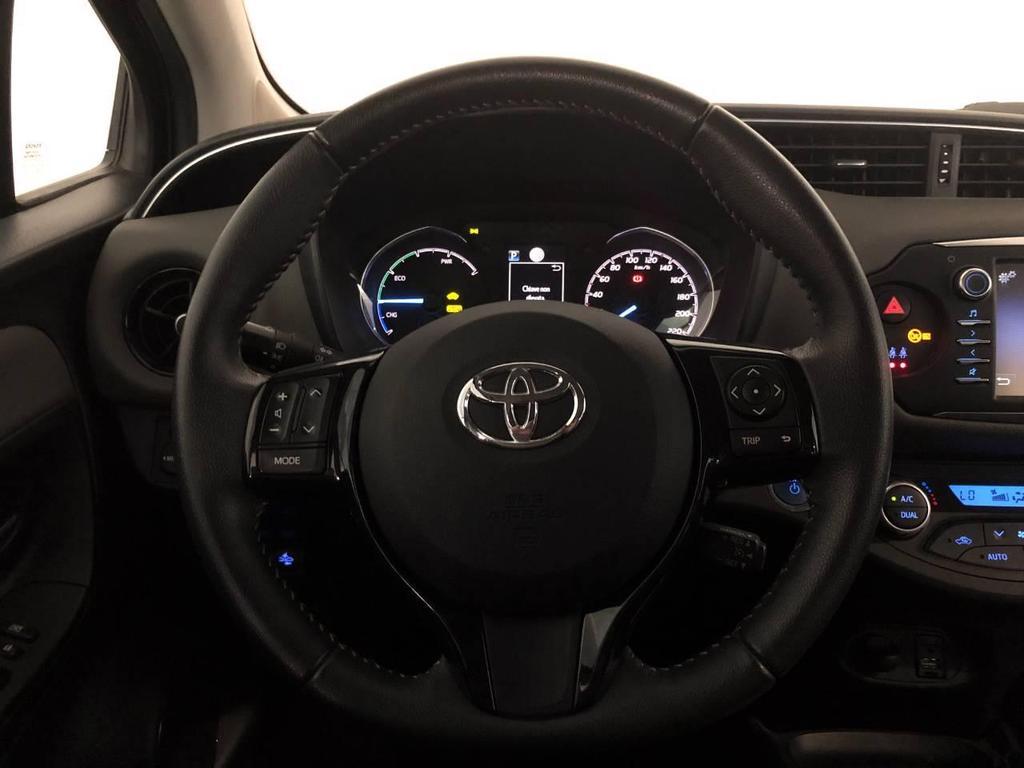 Toyota Yaris 5 Porte 1.5 VVT-i Hybrid Active E-CVT