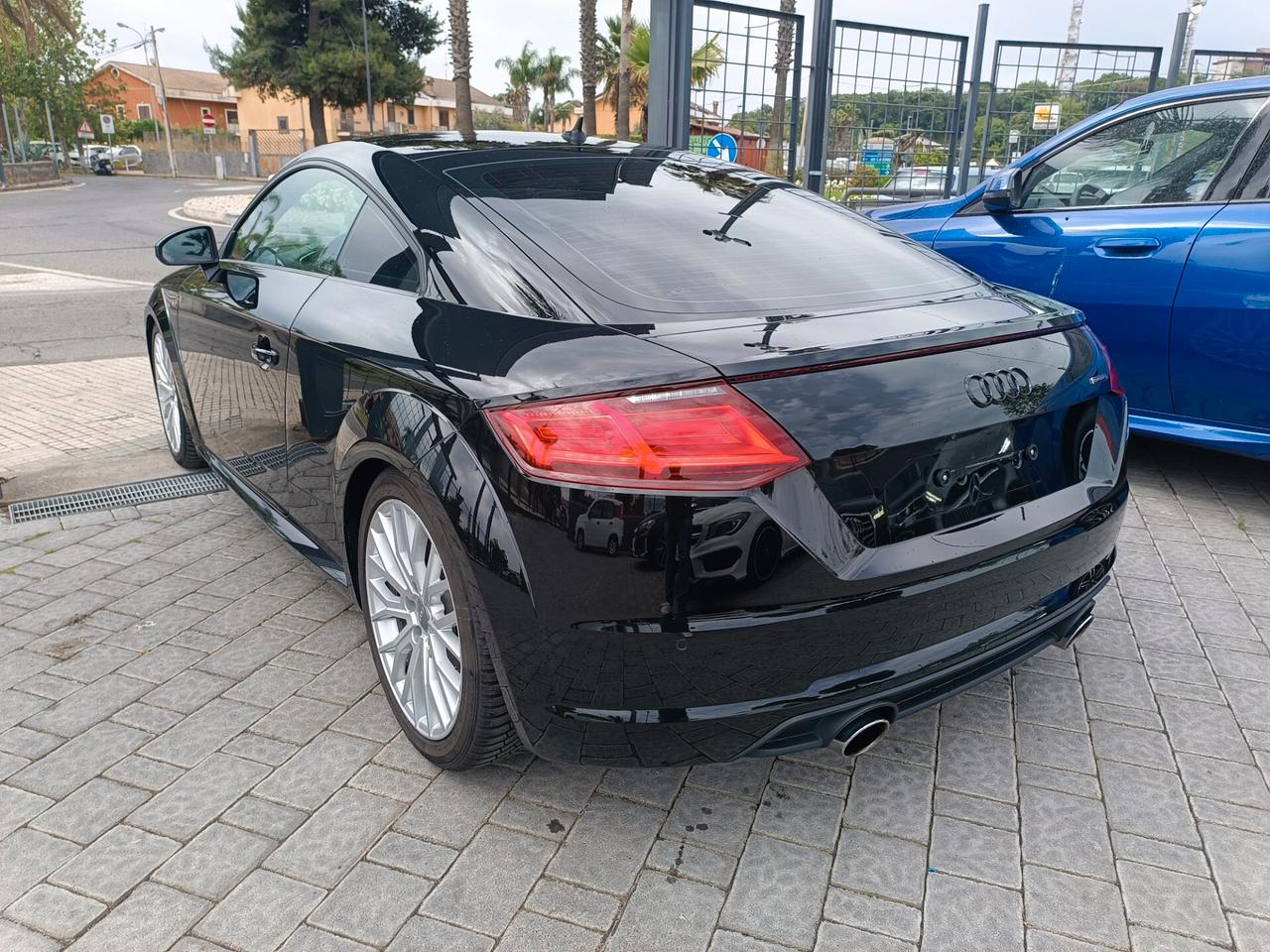 Audi TT Coupé 2.0 TFSI S line