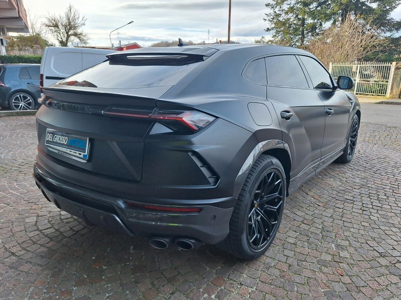 Lamborghini Urus 4.0 Graphite Capsule