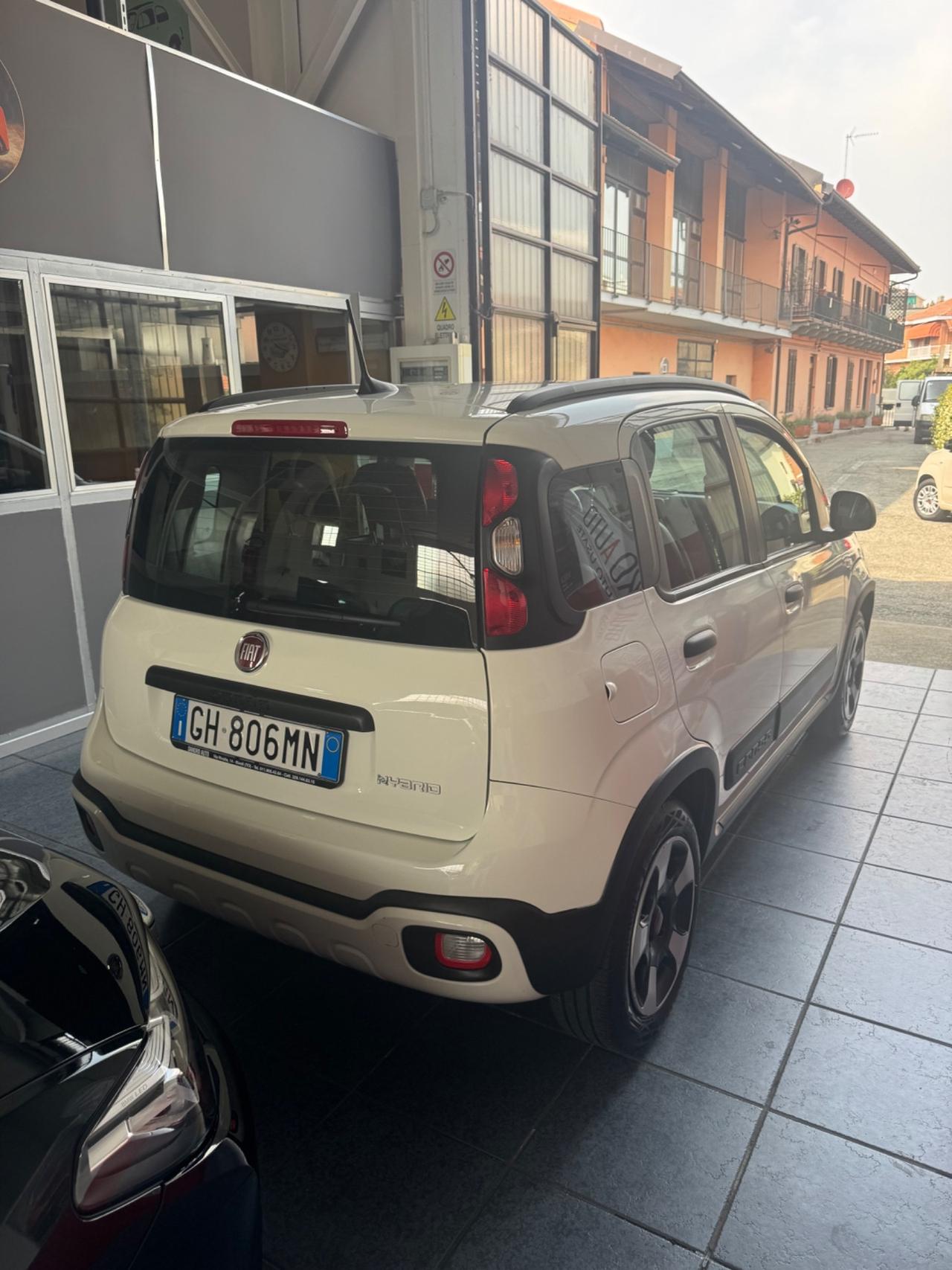 Fiat Panda 1.0 FireFly S&S Hybrid City Cross