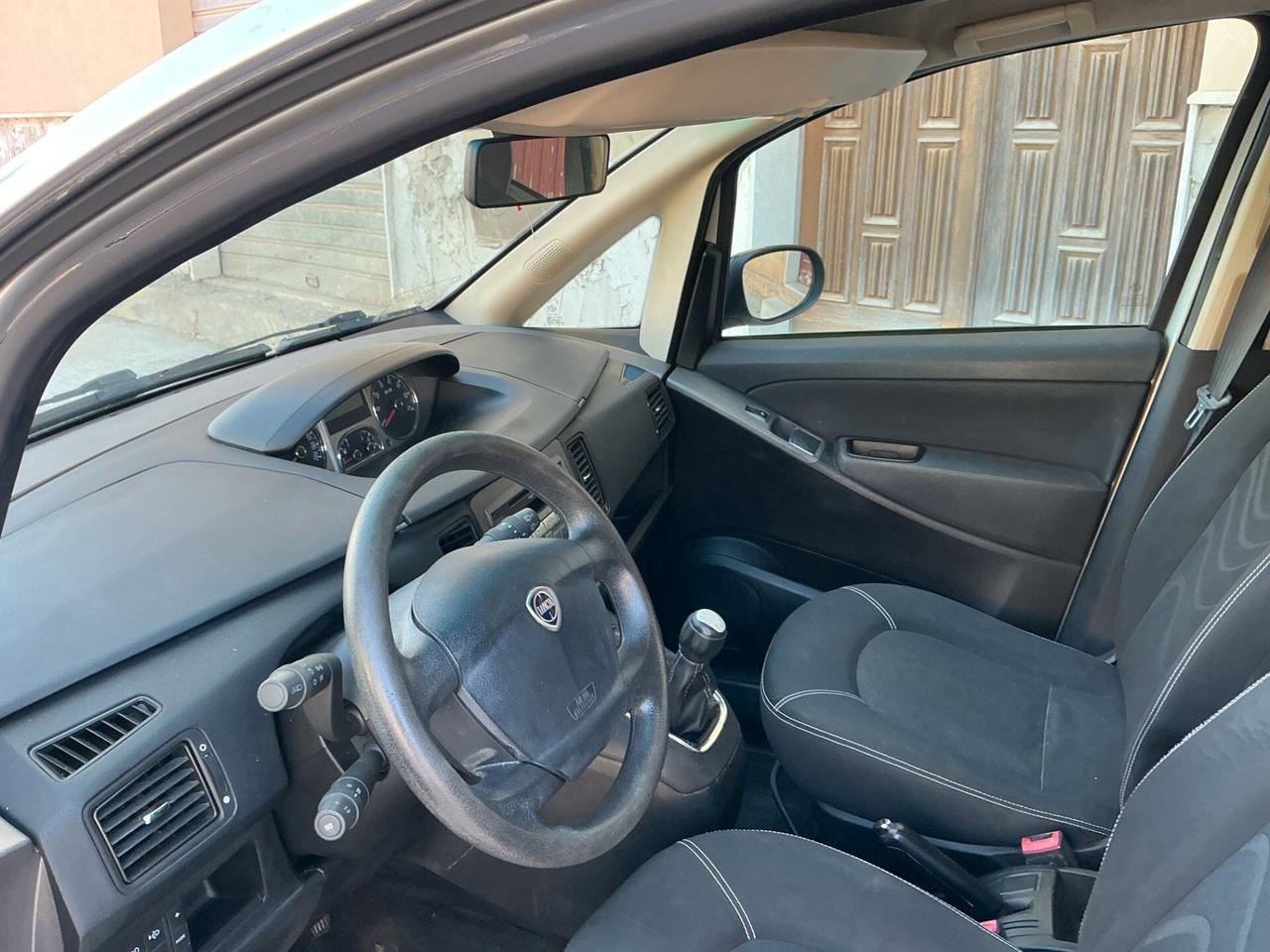 Lancia MUSA 1.3 Mjt 95 CV Gold