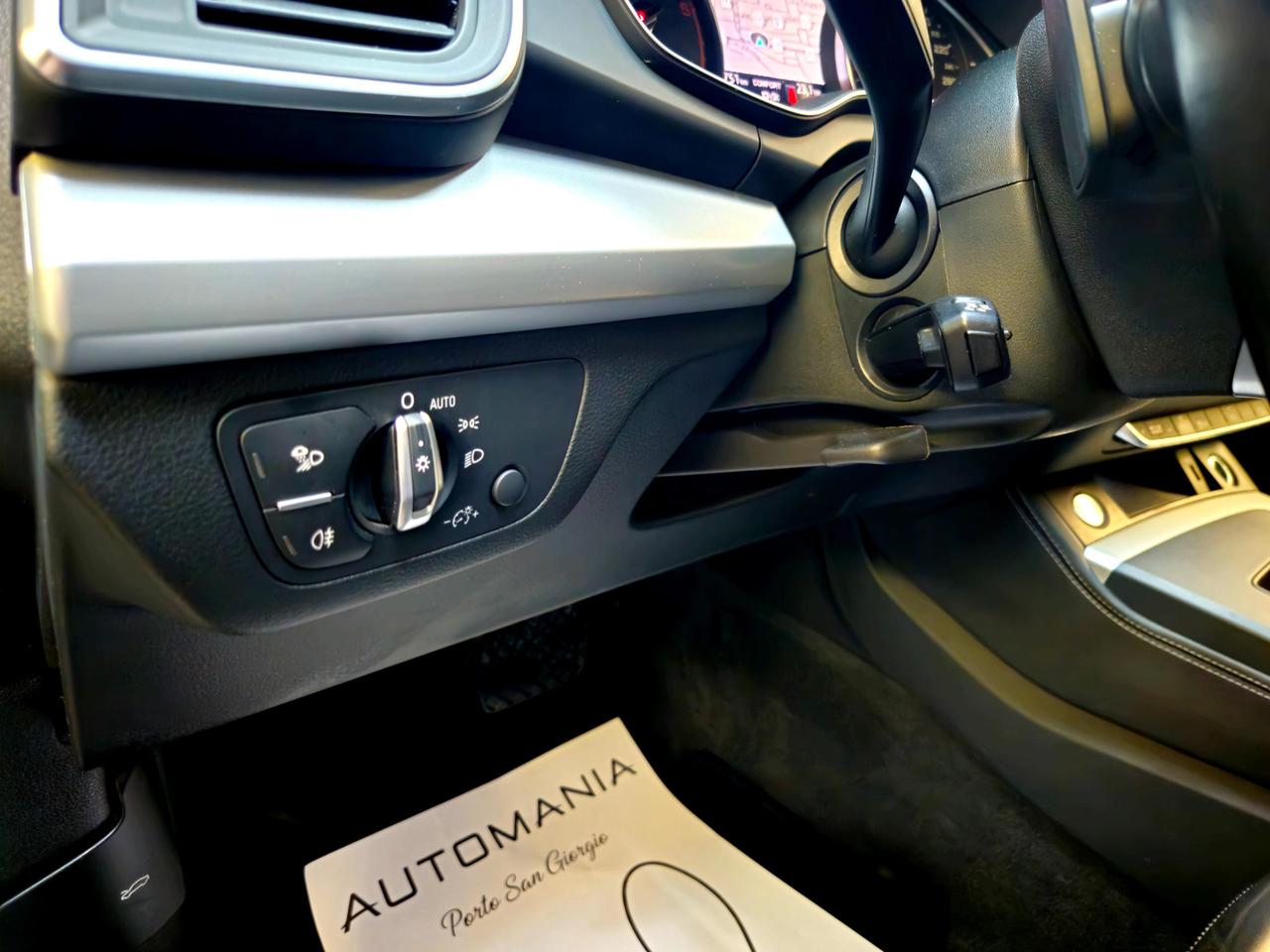 Audi Q5 40 2.0 tdi mhev 12V Business quattro s-tronic