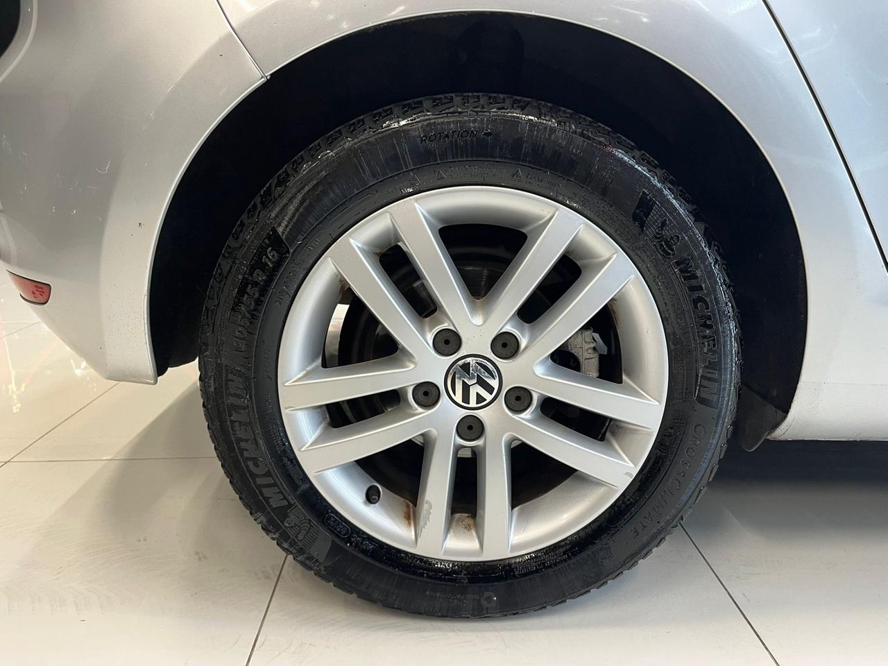 Volkswagen Golf 1.6 TDI 5p. Highline OK NEOPATENTATI