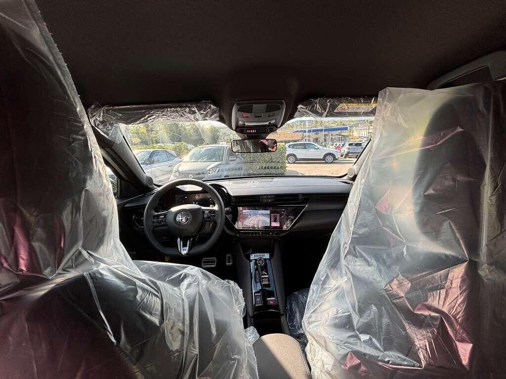 Alfa Romeo Junior 1.2 145 CV Hybrid eDCT6 Speciale KM 0 IVA ESPOSTA Tua a soli 269 Euro al mese