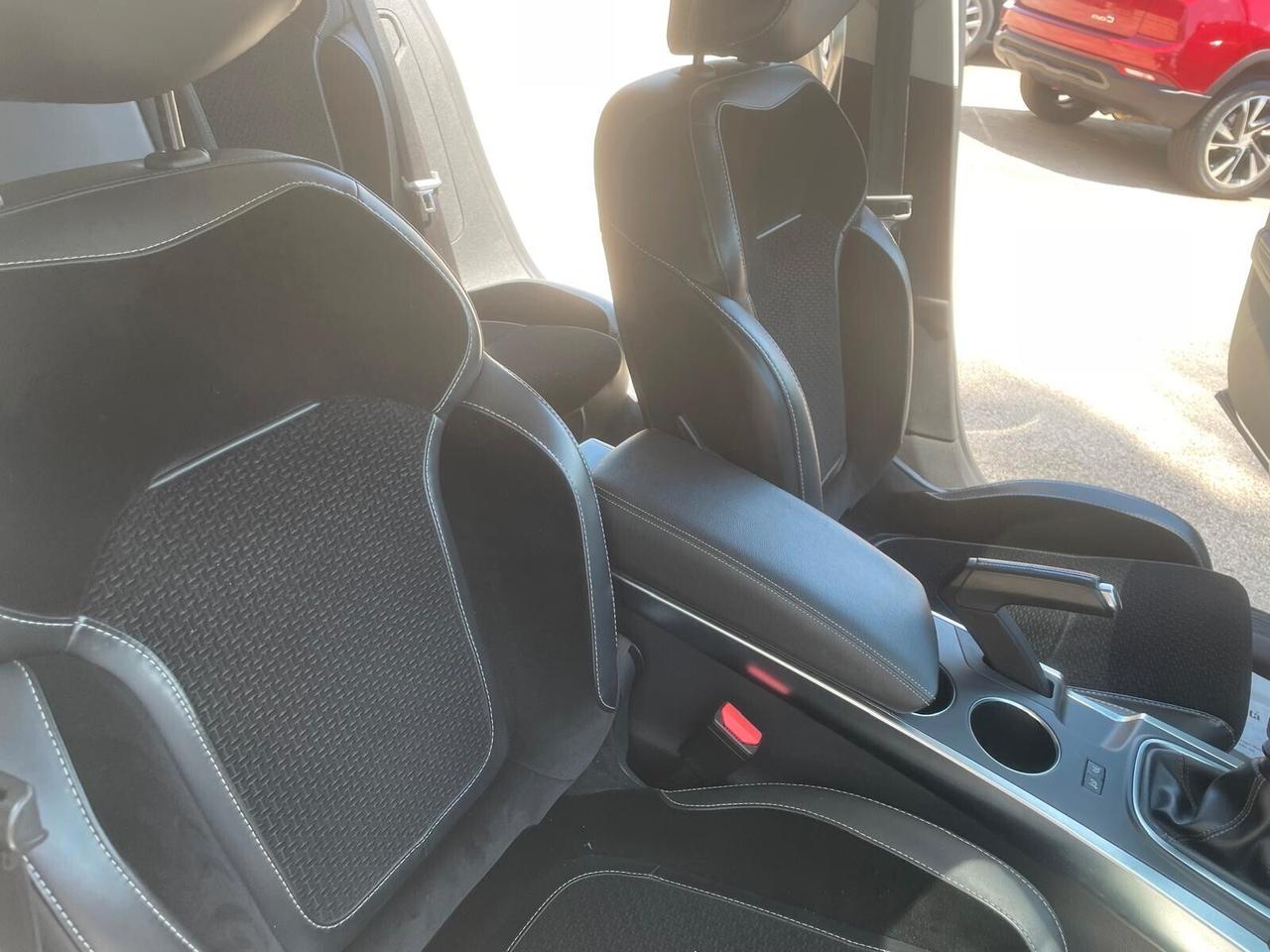 Renault Mégane Sporter dCi 130 CV Energy Bose NEOPATENTATI