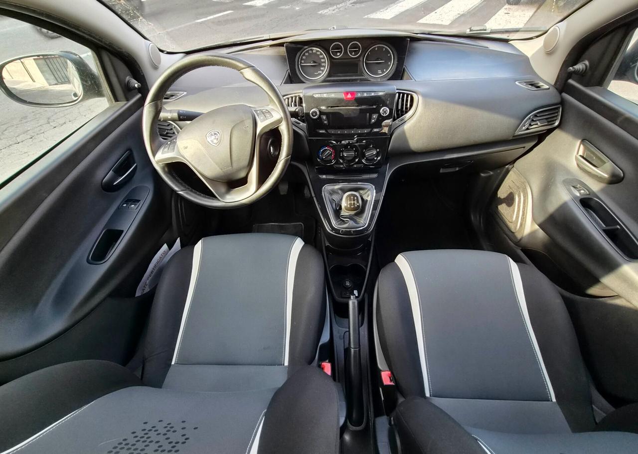 Lancia Ypsilon 1.3 MJT 16V 95 CV 5 porte S&S Elle