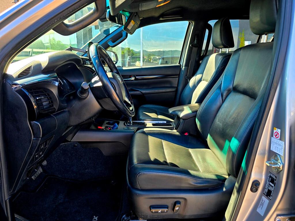 Toyota Hilux 2.4 D-4D Executive+ OMOLOGATO!