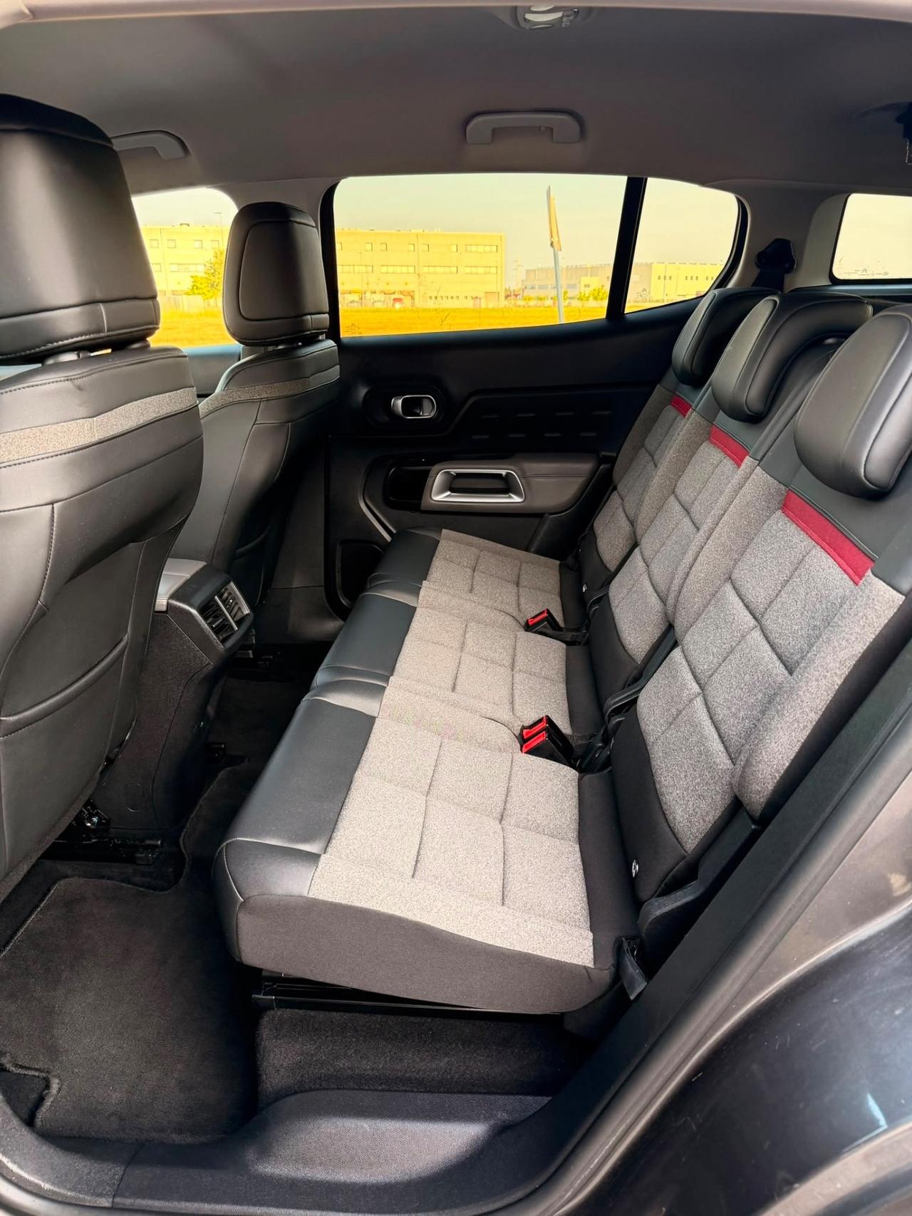 Citroen C5 Aircross BlueHDi 130 S&S EAT8 C-Series Fell Retrocamera cerchi 18