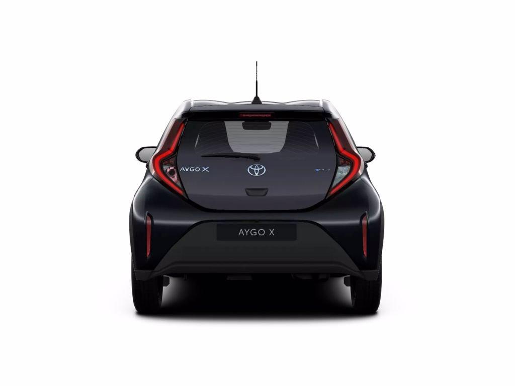 TOYOTA Aygo x 1.5 hybrid e-cvt del 2026