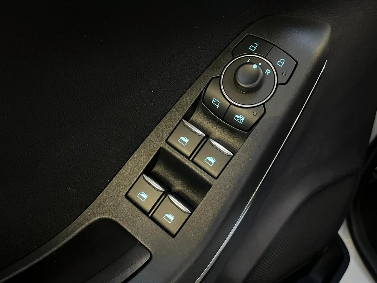 Ford Puma 1.0 EcoBoost Hybrid 125 CV S&S Titanium