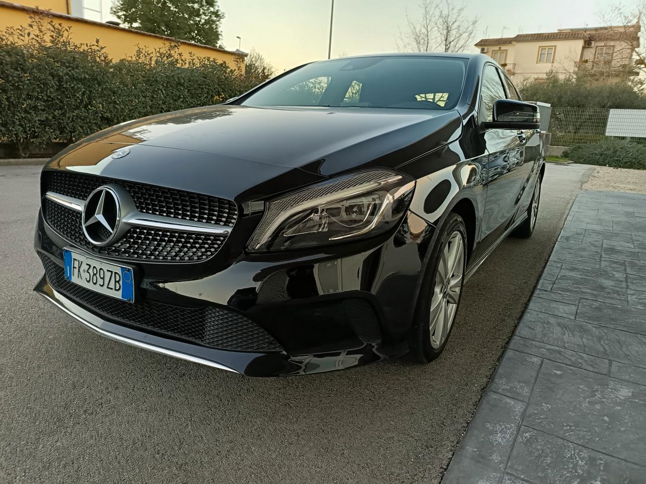 Mercedes-benz A 180 d Automatic Premium