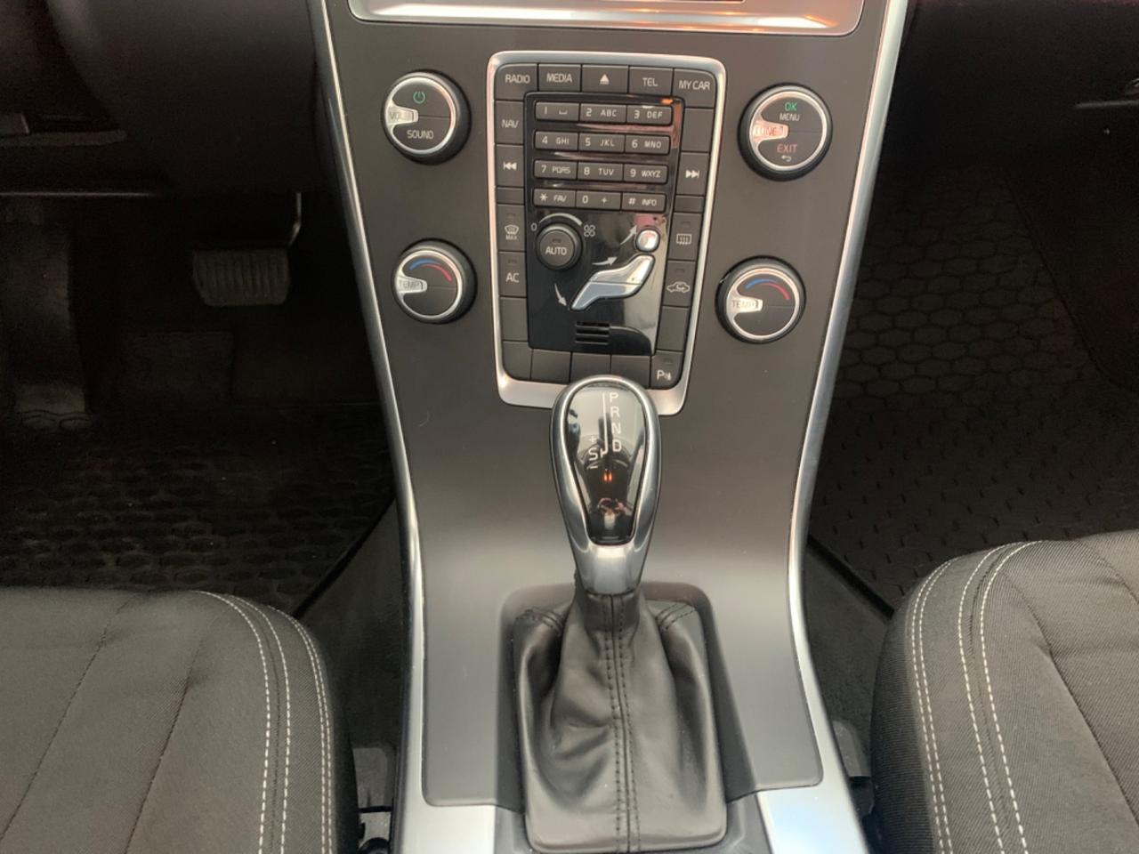 Volvo XC 60 XC60 D3 Geartronic Momentum