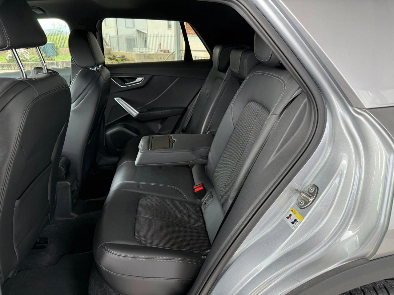 Audi Q2 2.0 Tdi 116CV -TETTO A -S LINE INT-