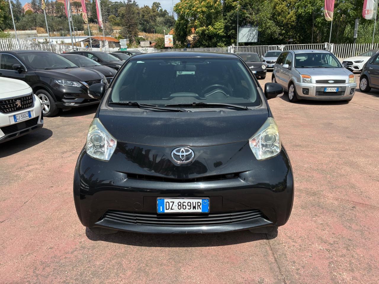 Toyota iQ 1.0