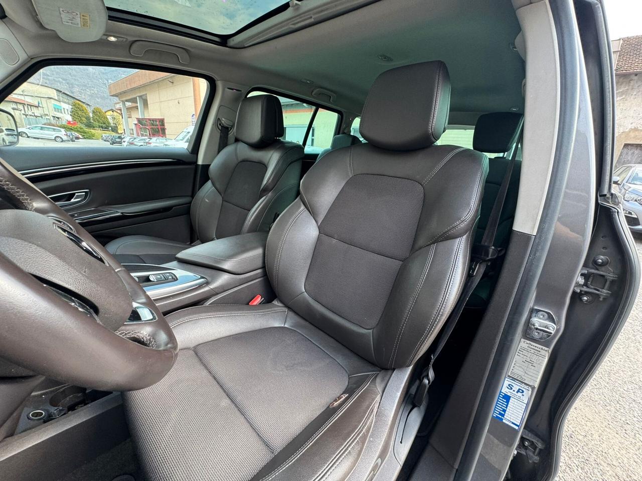 RENAULT Espace dCi 160CV EDC Energy Intens