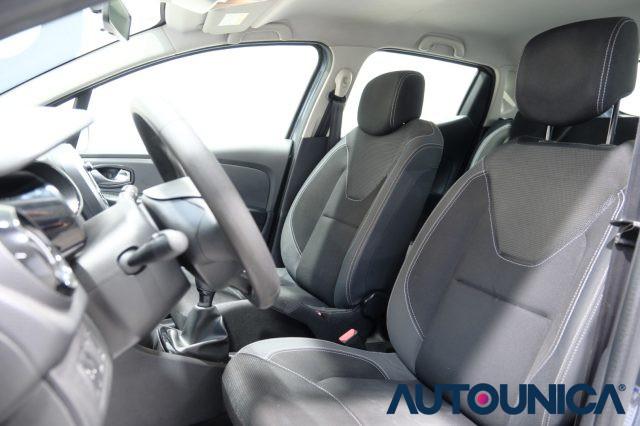 RENAULT Clio DCI 8V 90 CV 5 PORTE LIFE NEOPATENTATI