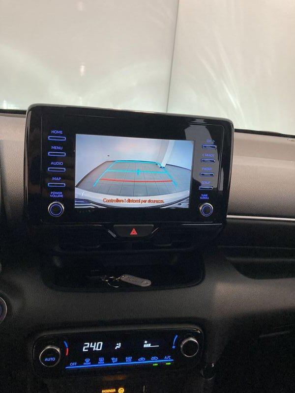 Toyota Yaris Hybrid Trend MY22