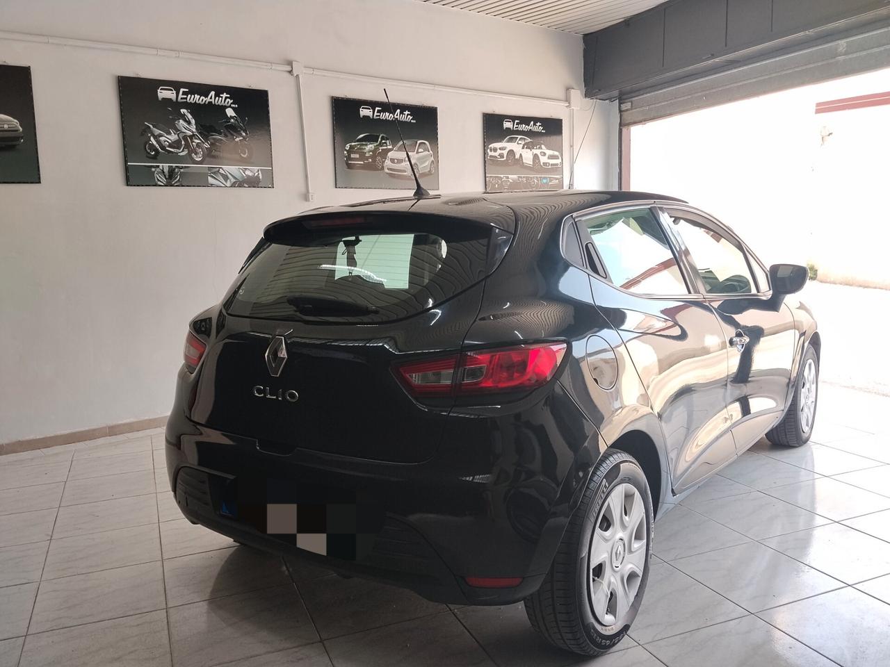 Renault Clio 1.5 diesel 2018 CON GARANZIA