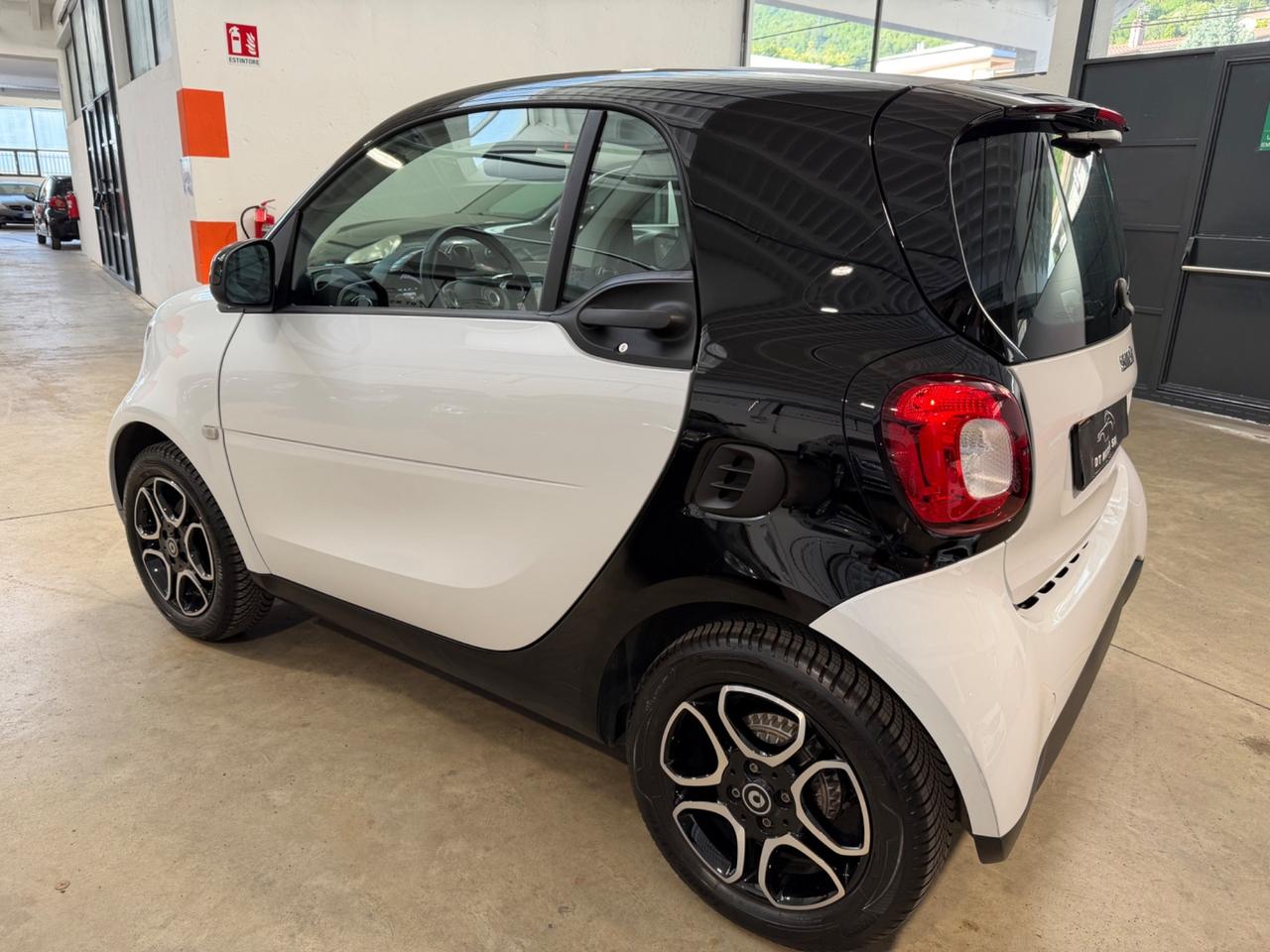 Smart ForTwo TAGLIANDI MERCEDES-PARI AL NUOVO-SCHERMO