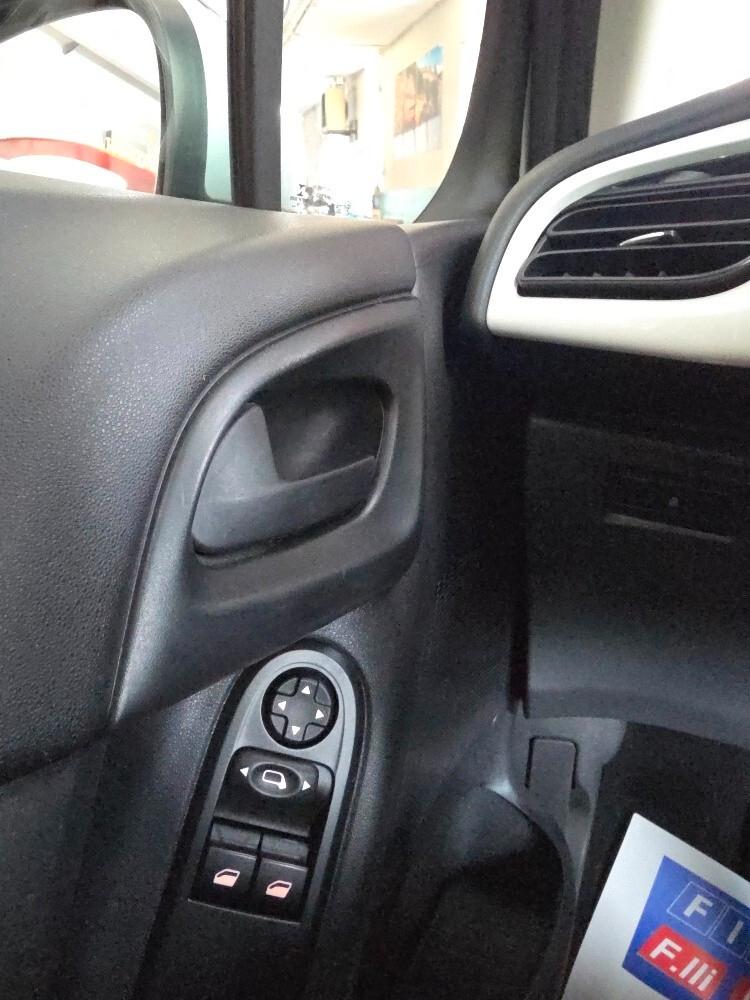 Citroen C3 PureTech 68 EXCLUSIVE