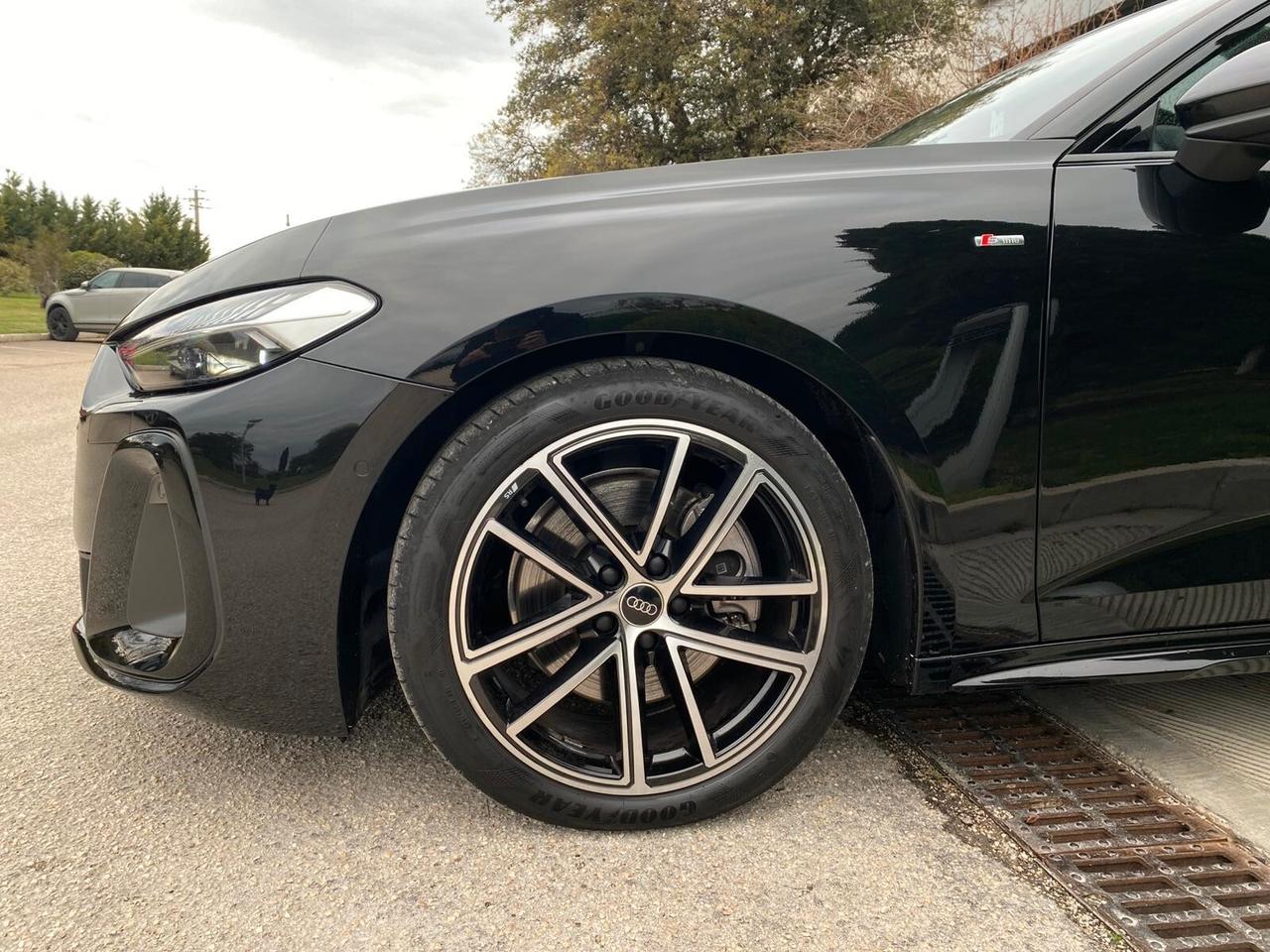 Audi A5 Avant TDI 150 kW mHEV+ S tronic quattro S Line edition
