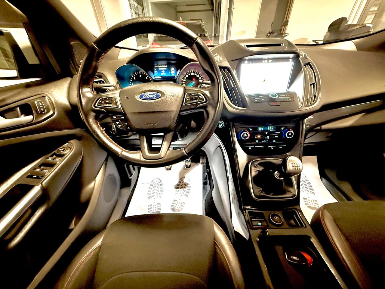 Ford Kuga 1.5 TDCI 120 CV ST-Line Promo rottamazione