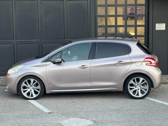 PEUGEOT 208 1.6 8V e-HDi 92CV Stop&Start 5p. Allure