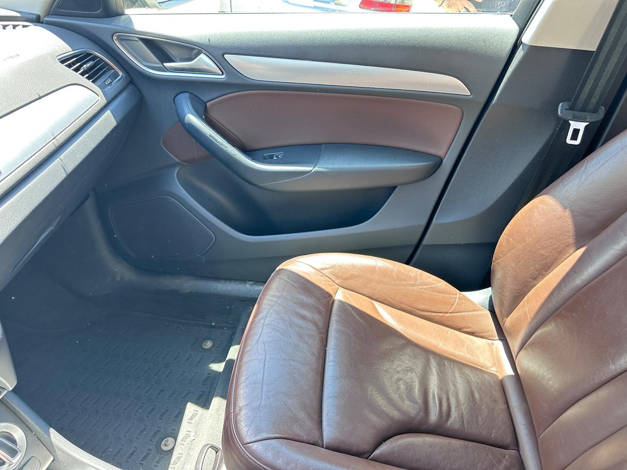 Audi Q3 2.0 TDI 177 CV quattro S tronic Advanced Plus-2012
