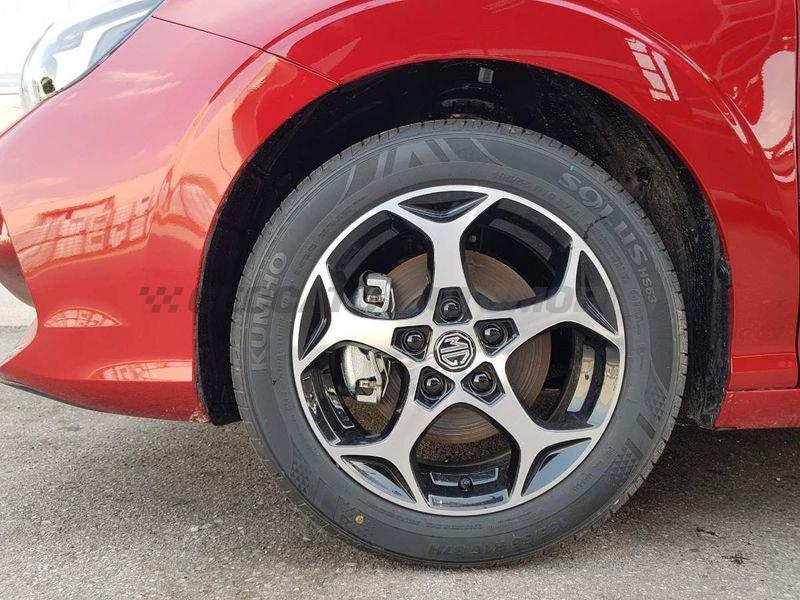 MG MG3 MG3 1.5 MT COM Diamond Red