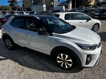 Kia Stonic 1.0 T-GDi 100 CV MHEV MT Style