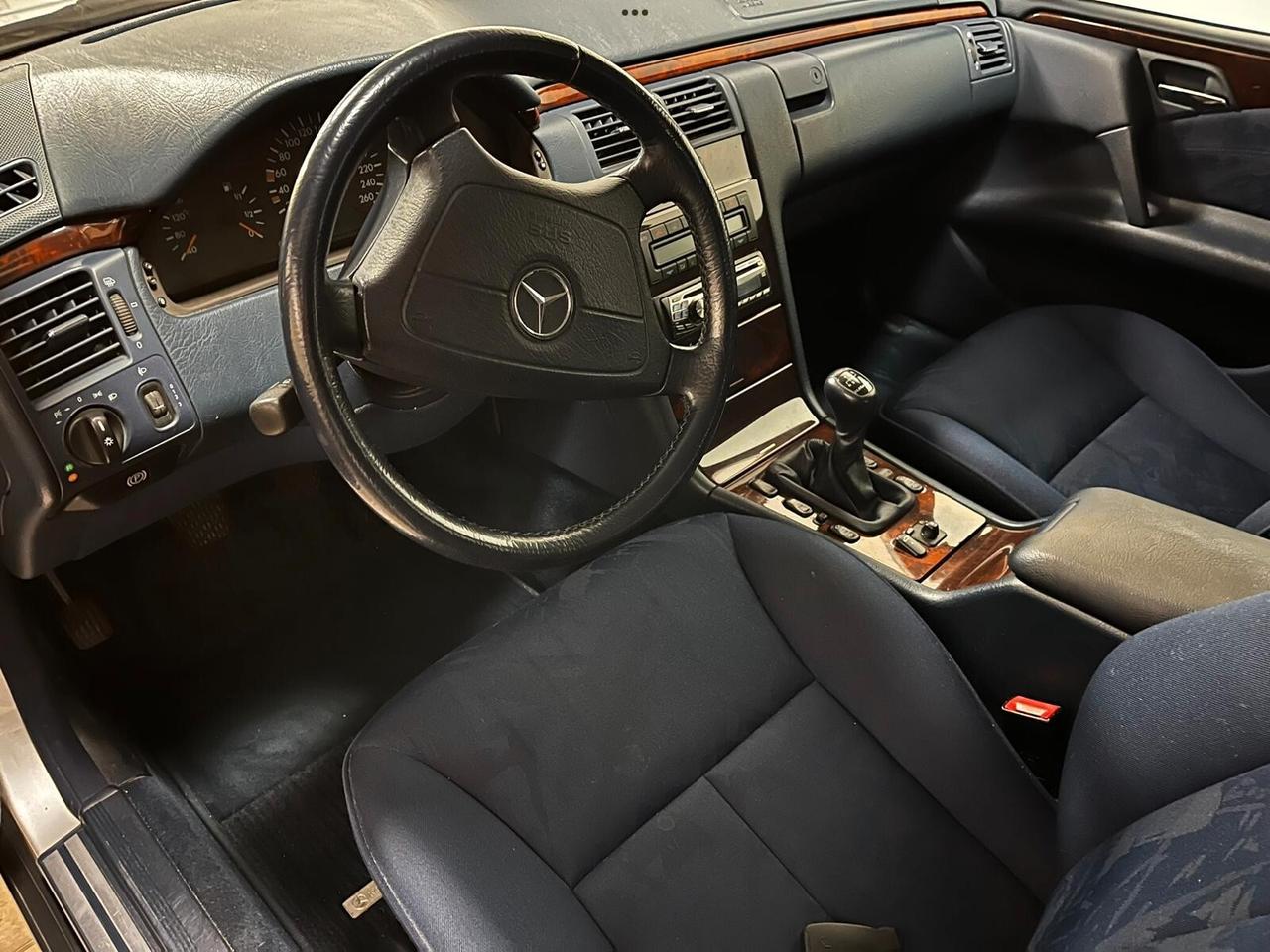 Mercedes-benz E 250 diesel cat Elegance PERFETTA