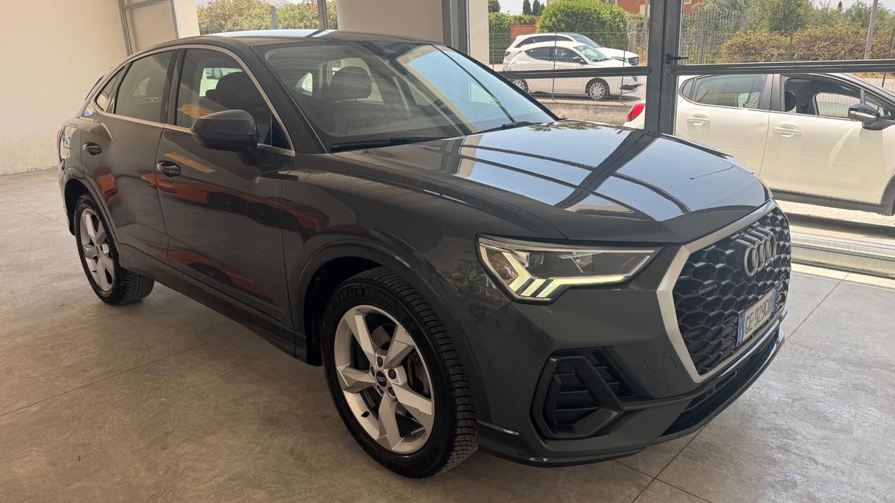 Audi Q3 SPB 35 TDI S tronic Business Plus