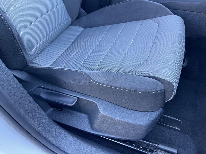 Volkswagen Golf 5p 1.6 tdi Sport Edition 110cv dsg