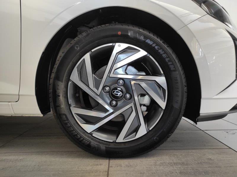 HYUNDAI i20 3ª serie - i20 1.0 T-GDI DCT Connectline