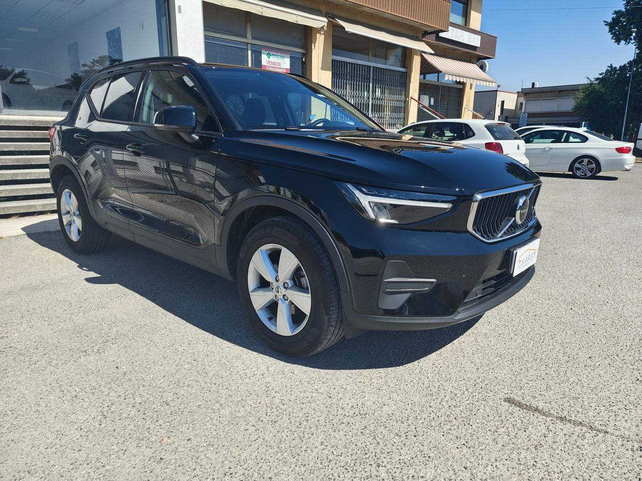 Volvo XC40 Essential T2 #11401