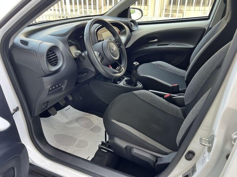Toyota Aygo X 1.0B (72 CV) Active