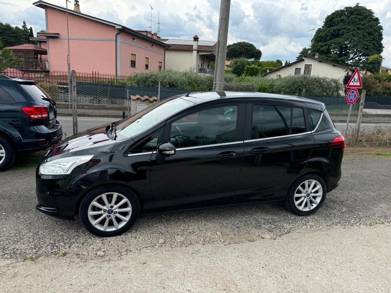 Ford B-Max 1.0 EcoBoost 100 CV Titanium. NEOPATENTATI