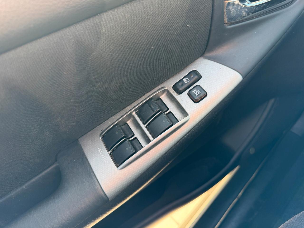 TOYOTA COROLLA 2005 1.4 DIESEL 90 CV *AUTOMATICA