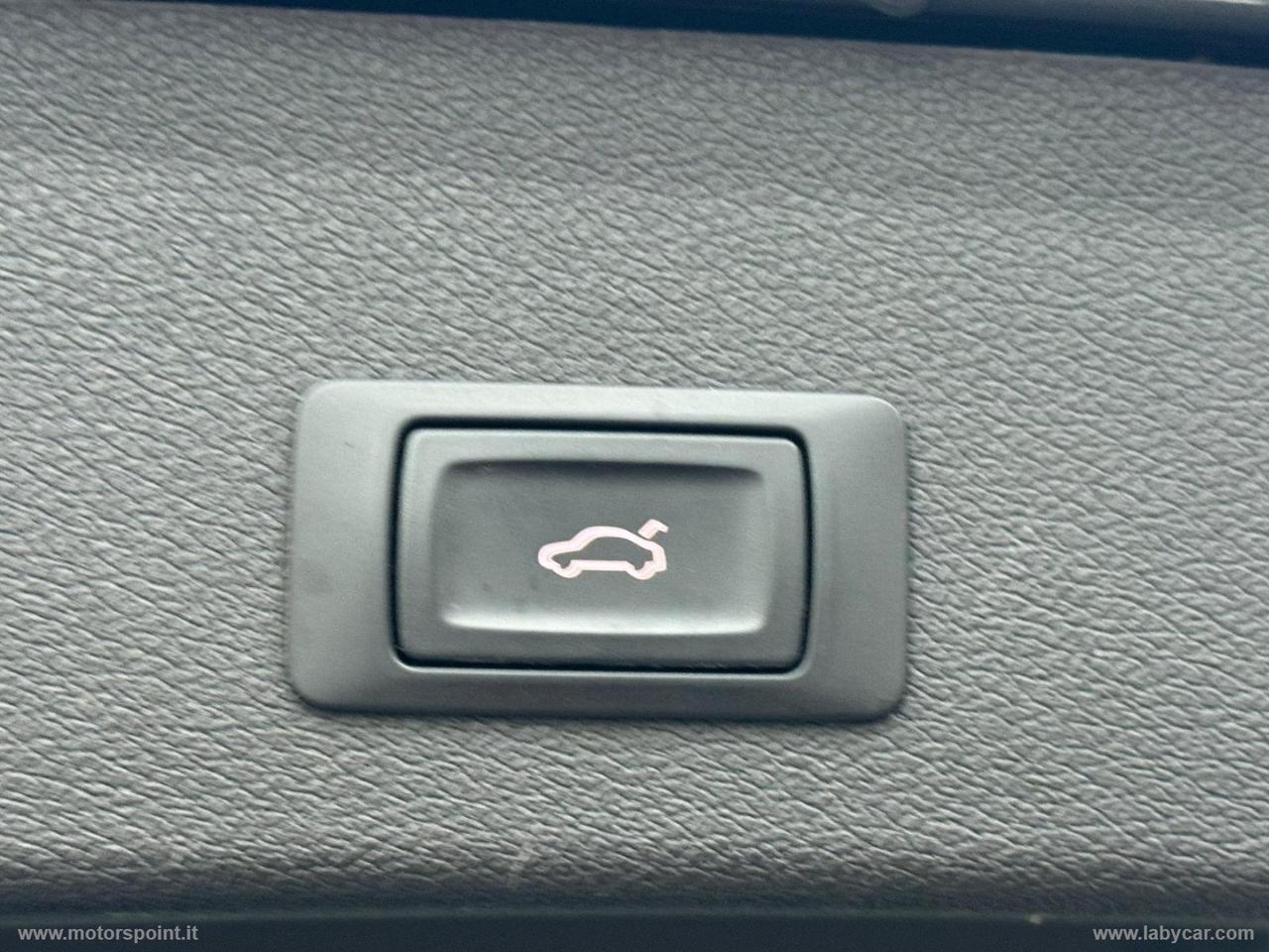 AUDI Q5 2.0 TDI 190 CV cl.d. qu. S tr. Adv.P. S-LINE