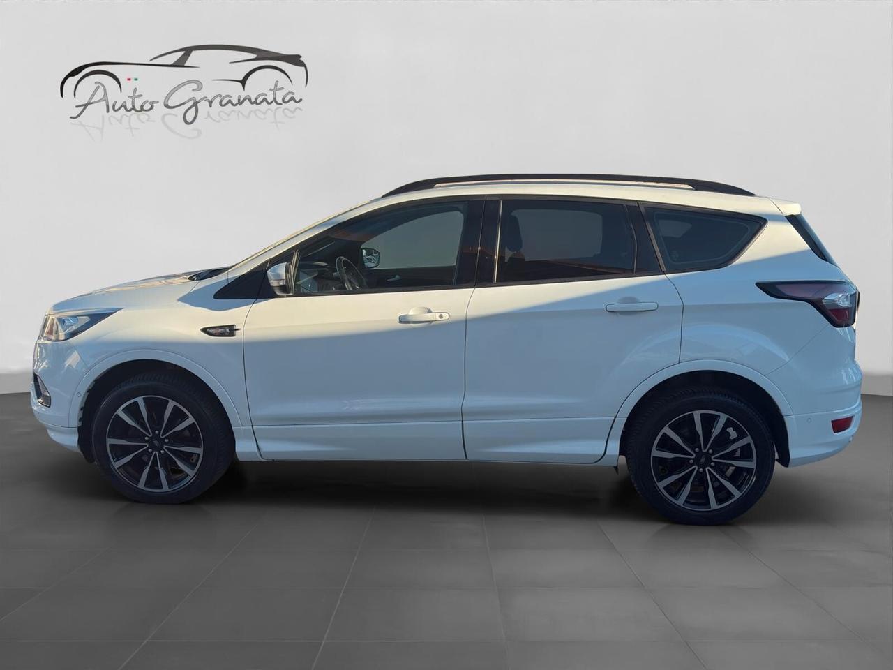 Ford Kuga 1.5 TDCi 120cv ST-Line COME NUOVA