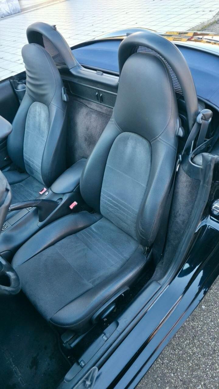 Porsche Boxster 2.7i 24V cat