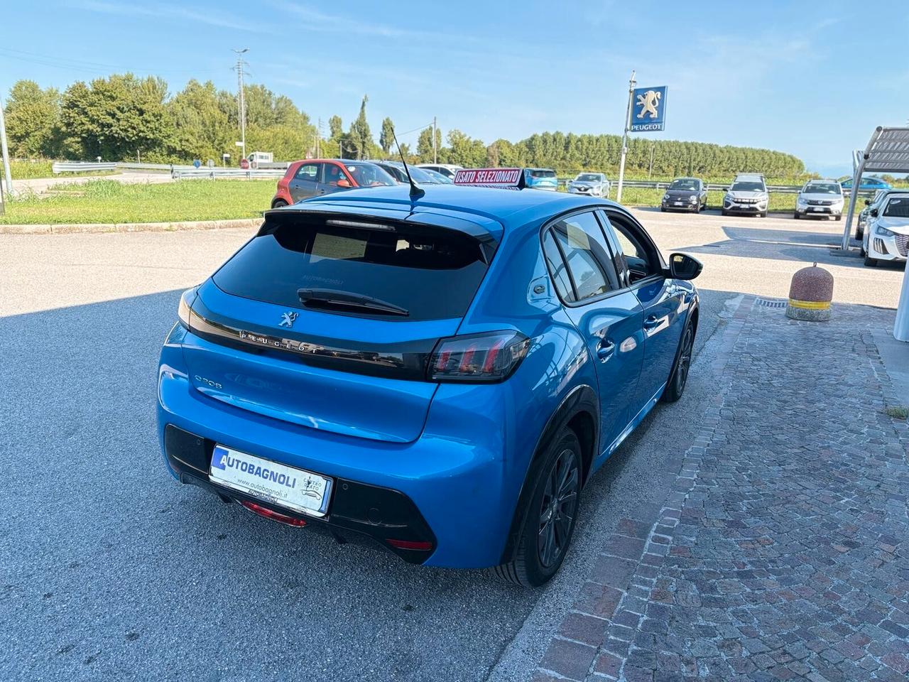 Peugeot 208 ALLURE PACK motore elettrico 136 cv SPOTICAR