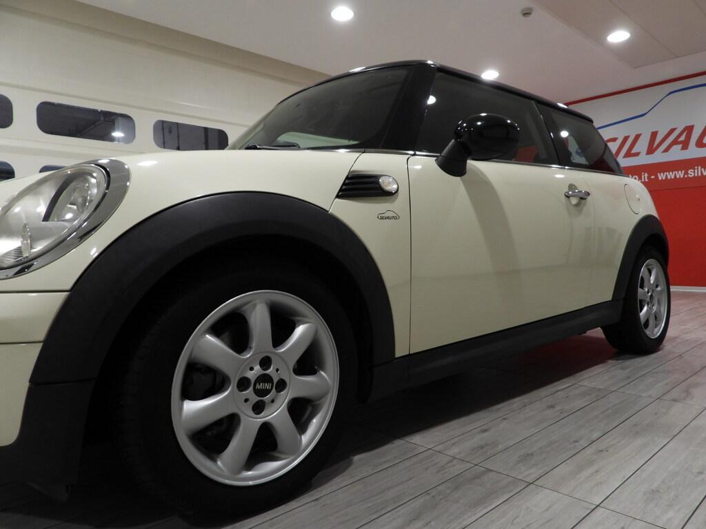 Mini Cooper D 1.6 D Cooper D