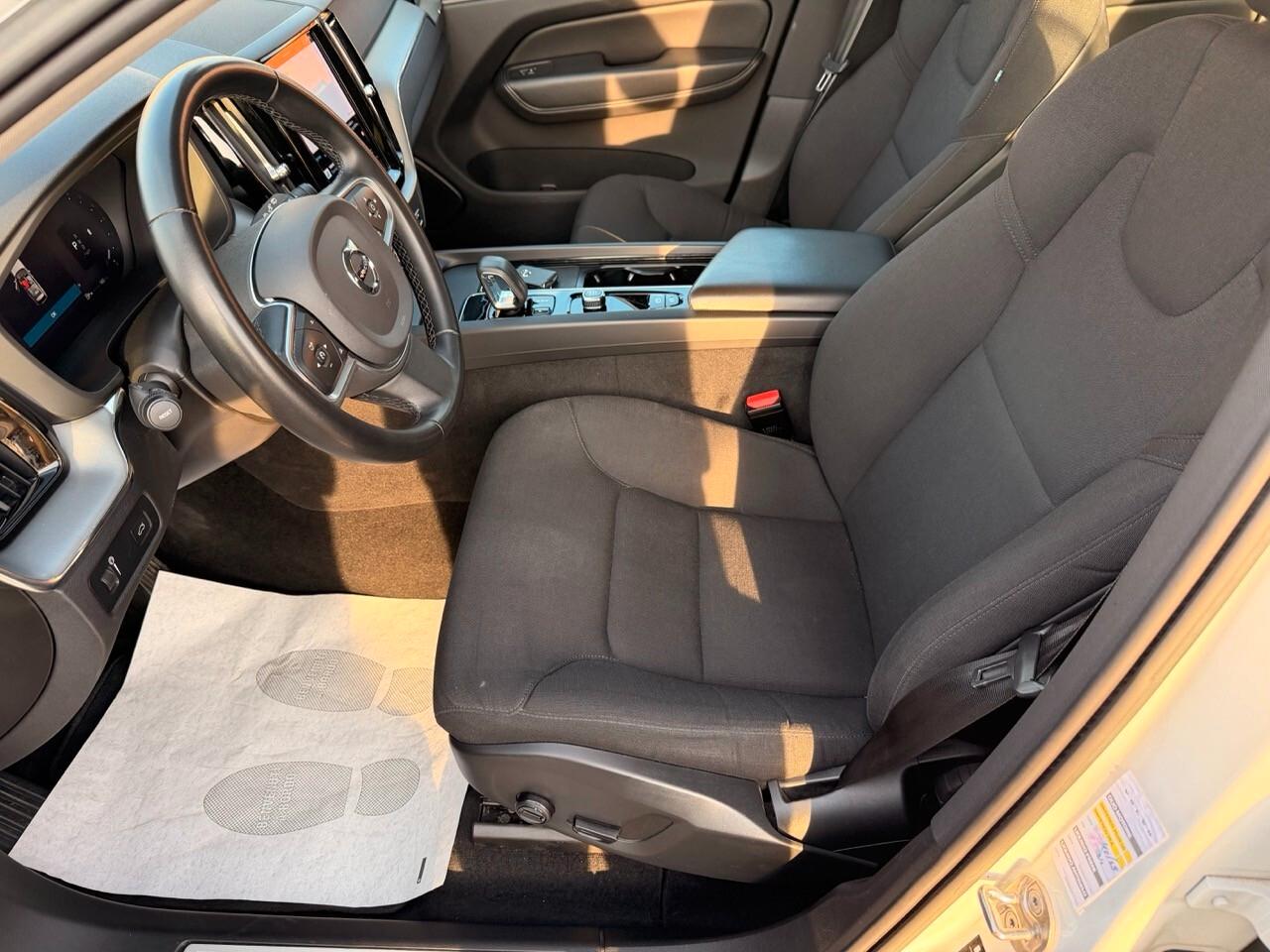 Volvo XC 60 XC60 2.0 b4 d Business Auto