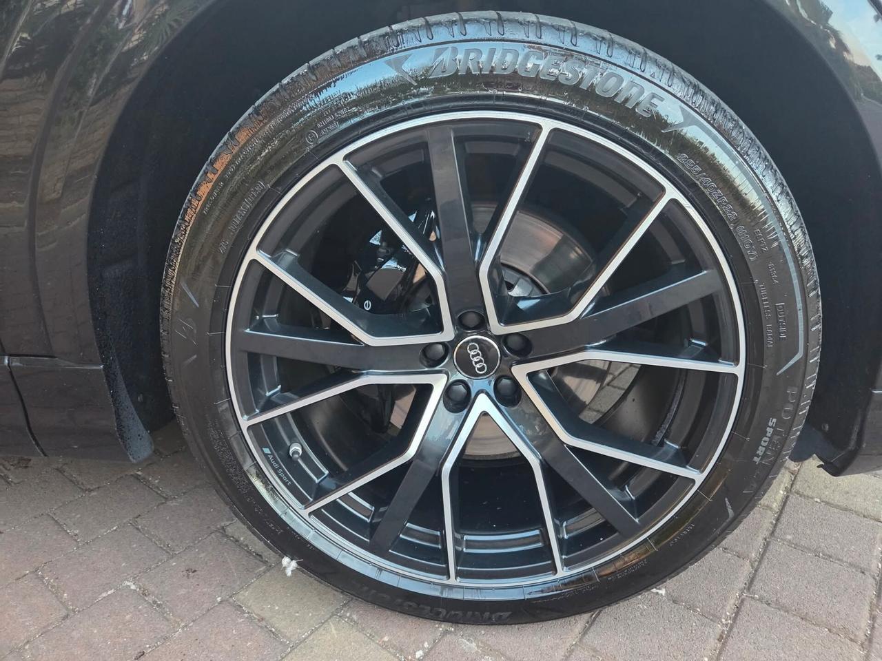 Audi Q8 TDI quattro S line