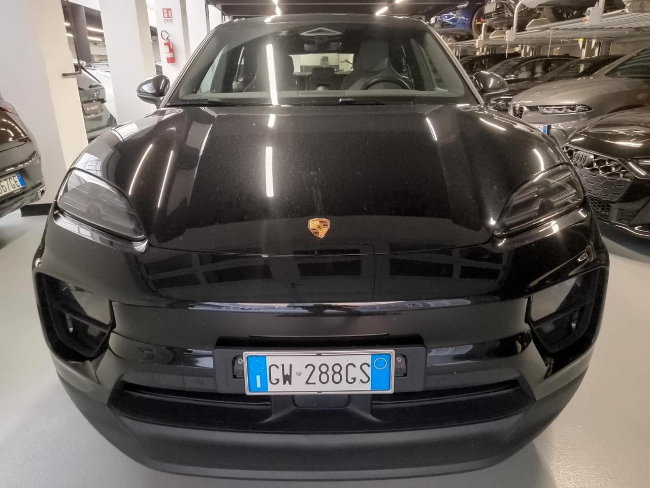 Porsche Macan 4 possibilità noleggio no scoring