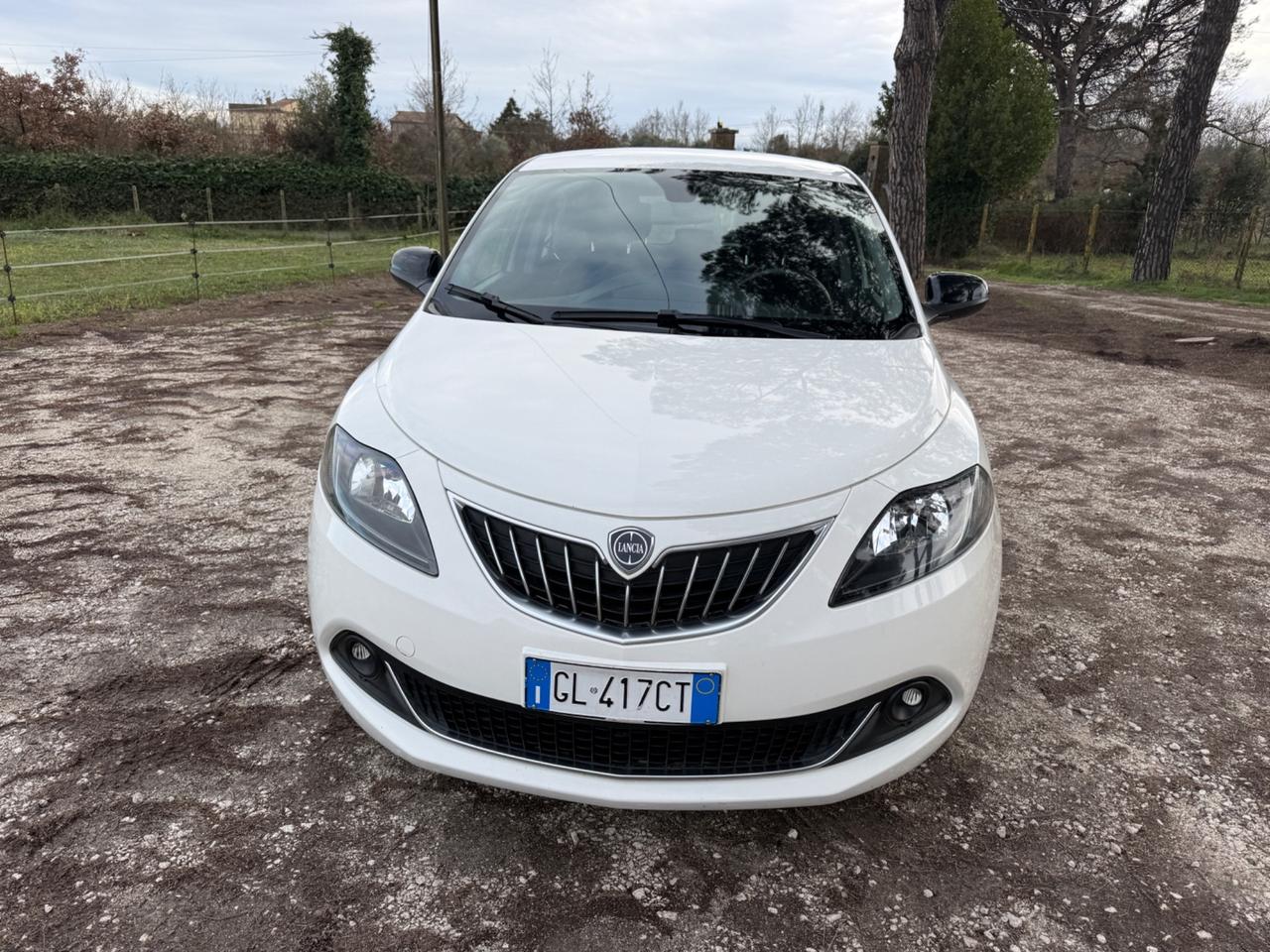 Lancia Ypsilon 1.0 FireFly 5 porte S&S Hybrid Ecochic Gold