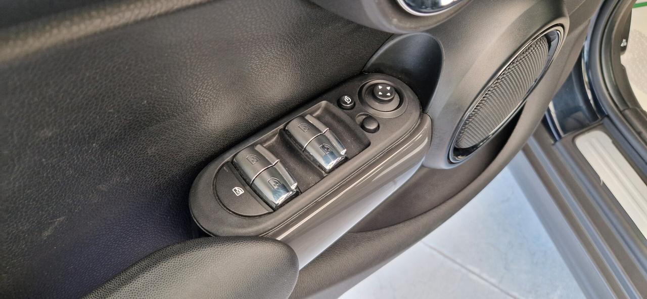 Mini 1.5 Cooper 5 porte ** Navi - Full Led **