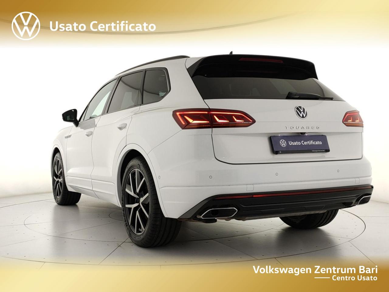 Volkswagen Touareg 3.0 v6 tdi elegance r-line exterior pack 231cv tiptronic
